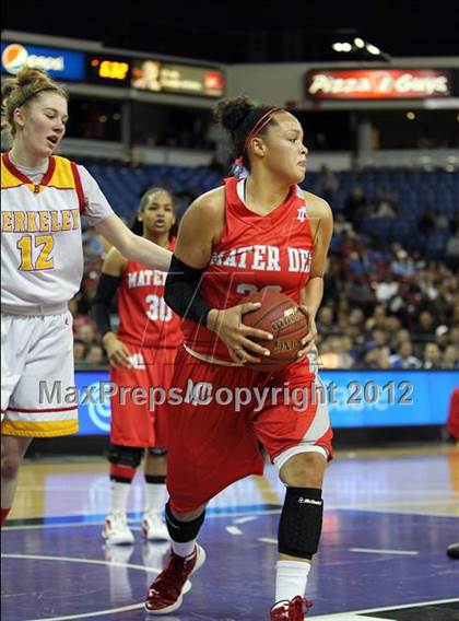 Thumbnail 3 in Berkeley vs. Mater Dei (CIF State D1 Final) photogallery.