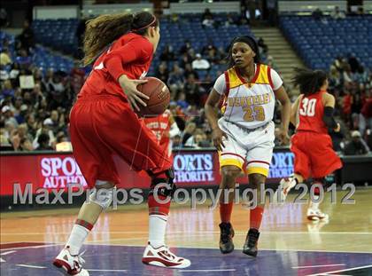 Thumbnail 2 in Berkeley vs. Mater Dei (CIF State D1 Final) photogallery.