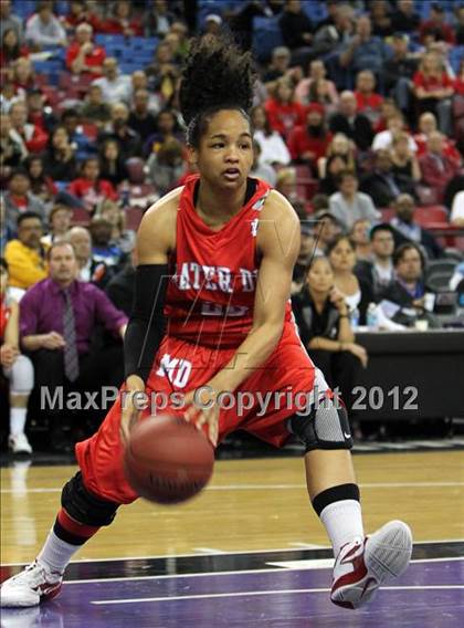 Thumbnail 2 in Berkeley vs. Mater Dei (CIF State D1 Final) photogallery.