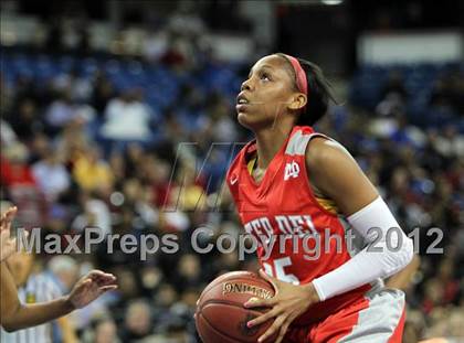 Thumbnail 3 in Berkeley vs. Mater Dei (CIF State D1 Final) photogallery.