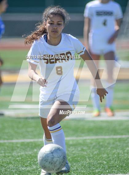 Thumbnail 2 in Serra vs. San Diego (CIF SDS D3) photogallery.