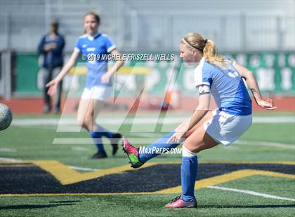 Thumbnail 1 in Serra vs. San Diego (CIF SDS D3) photogallery.