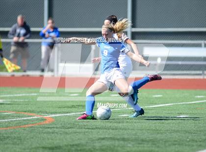 Thumbnail 3 in Serra vs. San Diego (CIF SDS D3) photogallery.