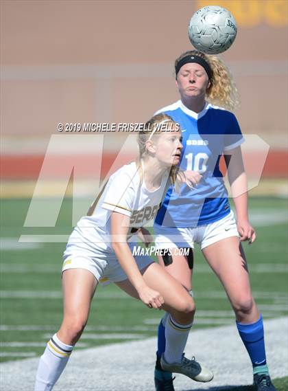 Thumbnail 1 in Serra vs. San Diego (CIF SDS D3) photogallery.