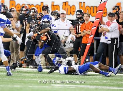 Thumbnail 1 in Aledo vs. Temple (UIL 5A Division 1 Final) photogallery.
