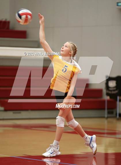 Thumbnail 3 in Truckee vs Lowry photogallery.