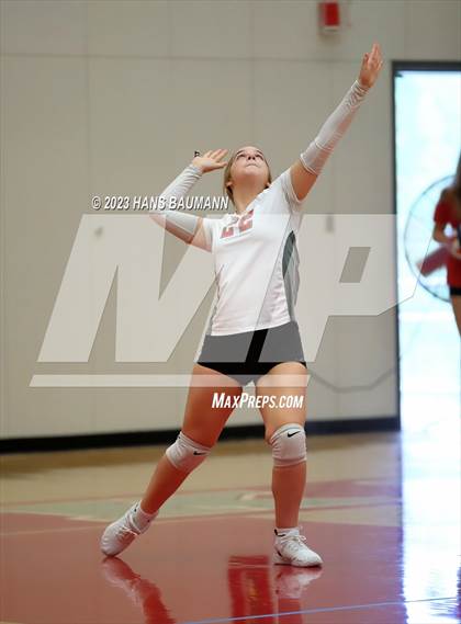 Thumbnail 1 in Truckee vs Lowry photogallery.