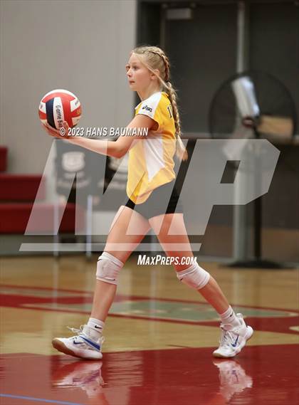 Thumbnail 2 in Truckee vs Lowry photogallery.