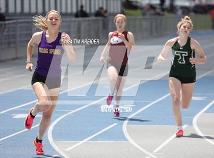 Thumbnail 1 in Mid-Penn Track and Field Championships photogallery.