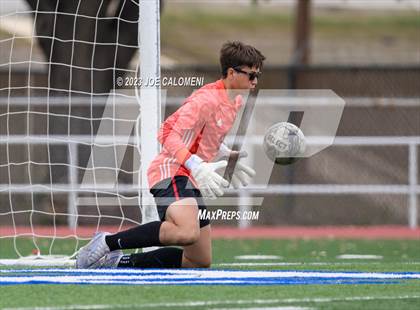 Thumbnail 1 in Lee vs Churchill photogallery.