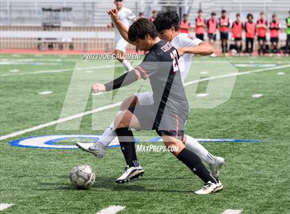 Thumbnail 2 in Lee vs Churchill photogallery.