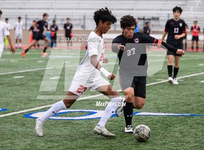 Thumbnail 2 in Lee vs Churchill photogallery.