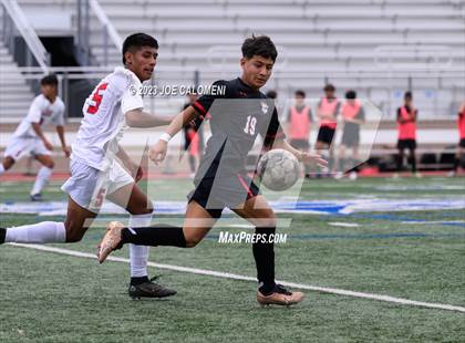 Thumbnail 2 in Lee vs Churchill photogallery.