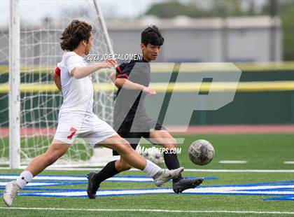 Thumbnail 3 in Lee vs Churchill photogallery.
