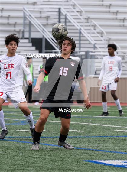Thumbnail 2 in Lee vs Churchill photogallery.