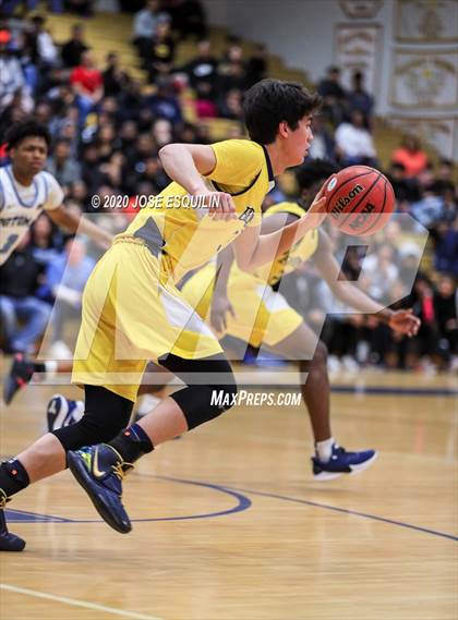 Thumbnail 1 in Potomac vs Western Branch (VHSL 6B Quarterfinal) photogallery.