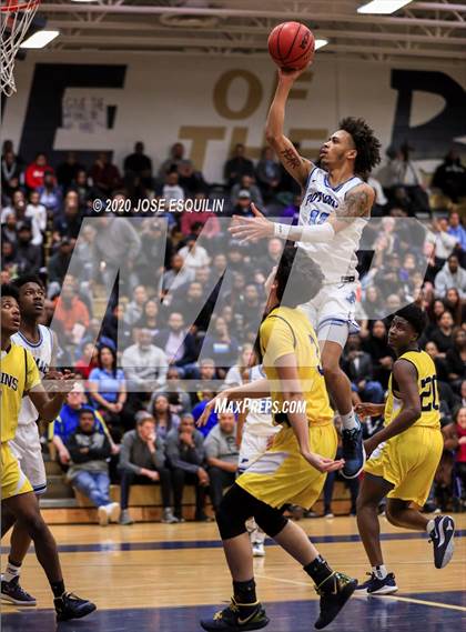 Thumbnail 2 in Potomac vs Western Branch (VHSL 6B Quarterfinal) photogallery.