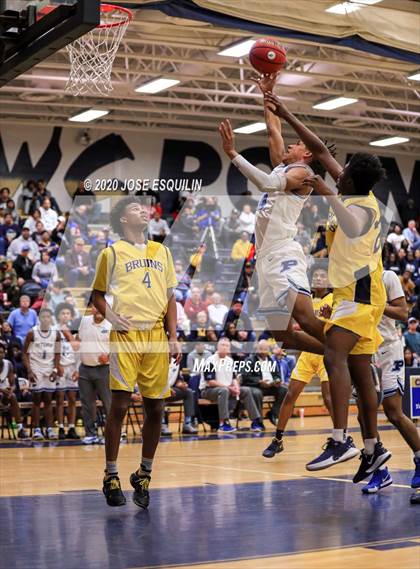 Thumbnail 1 in Potomac vs Western Branch (VHSL 6B Quarterfinal) photogallery.