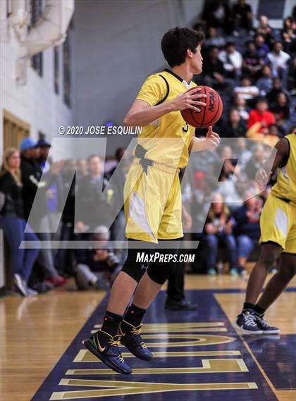 Thumbnail 1 in Potomac vs Western Branch (VHSL 6B Quarterfinal) photogallery.