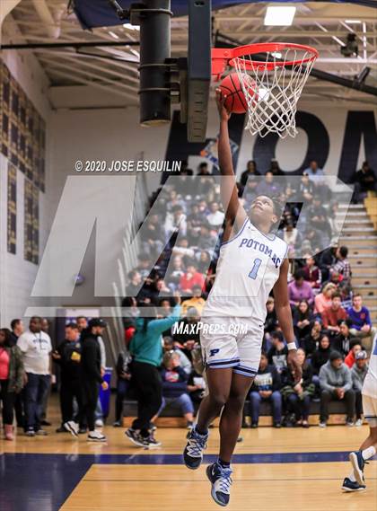 Thumbnail 2 in Potomac vs Western Branch (VHSL 6B Quarterfinal) photogallery.