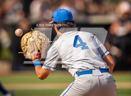 Thumbnail 2 in Santa Margarita @ Huntington Beach photogallery.