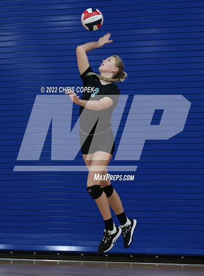 Thumbnail 2 in Jensen Beach vs Canterbury (Nike Tournament of Champions) photogallery.