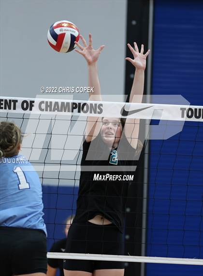 Thumbnail 3 in Jensen Beach vs Canterbury (Nike Tournament of Champions) photogallery.