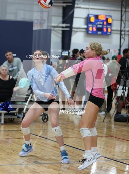Thumbnail 3 in Jensen Beach vs Canterbury (Nike Tournament of Champions) photogallery.