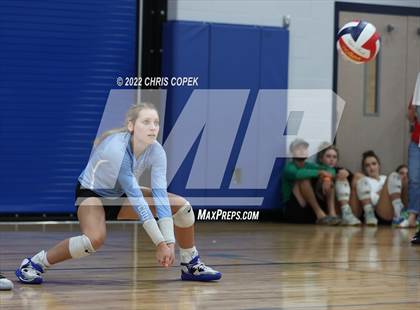 Thumbnail 3 in Jensen Beach vs Canterbury (Nike Tournament of Champions) photogallery.