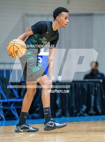 Thumbnail 3 in Northwood Temple Academy vs. Greenfield (Hoops and Dreams Showcase) photogallery.