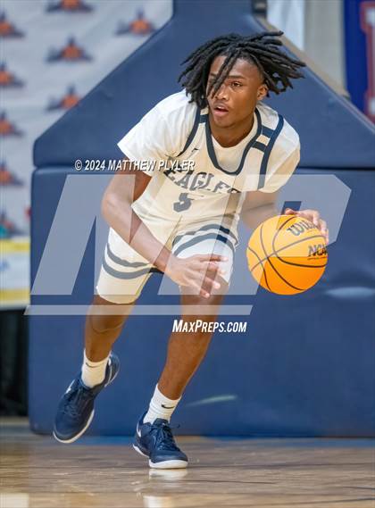 Thumbnail 2 in Northwood Temple Academy vs. Greenfield (Hoops and Dreams Showcase) photogallery.