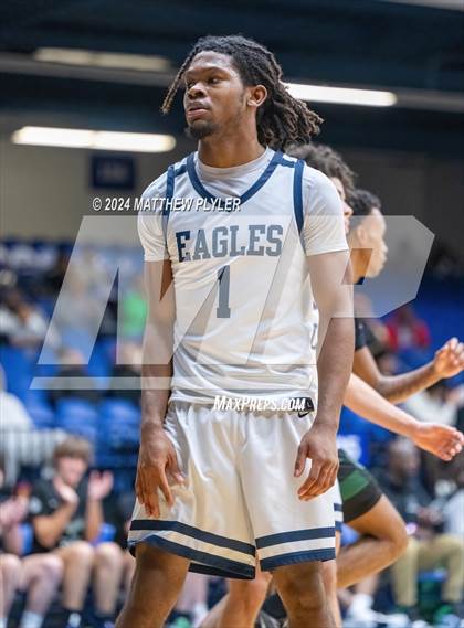 Thumbnail 2 in Northwood Temple Academy vs. Greenfield (Hoops and Dreams Showcase) photogallery.