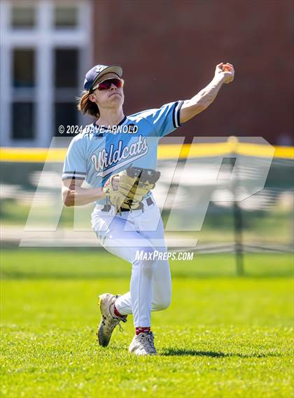 Thumbnail 1 in York @ Kennebunk (Scrimmage) photogallery.