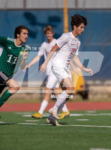 Thumbnail 2 in Kennedy vs. Redondo Union photogallery.