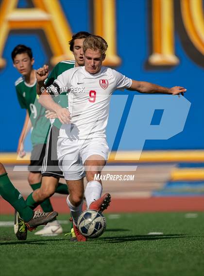 Thumbnail 3 in Kennedy vs. Redondo Union photogallery.