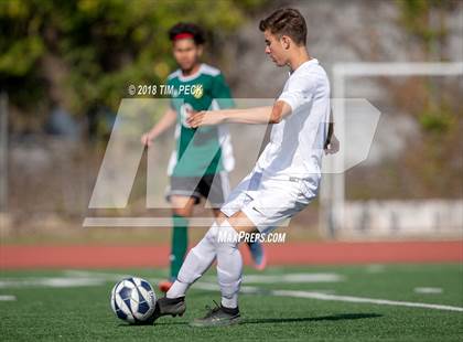 Thumbnail 2 in Kennedy vs. Redondo Union photogallery.