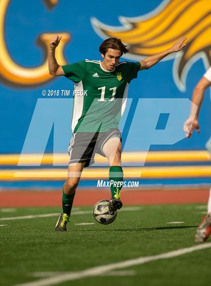 Thumbnail 3 in Kennedy vs. Redondo Union photogallery.