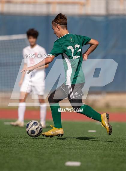 Thumbnail 3 in Kennedy vs. Redondo Union photogallery.