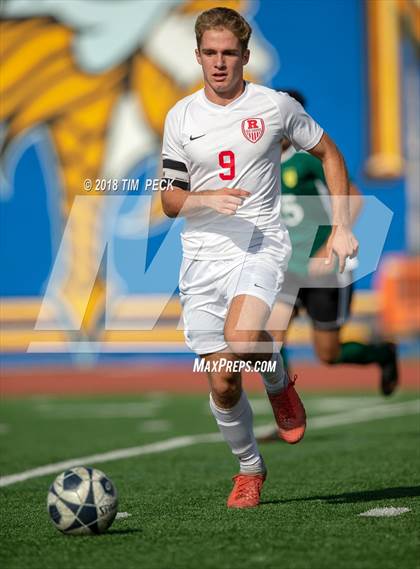 Thumbnail 2 in Kennedy vs. Redondo Union photogallery.