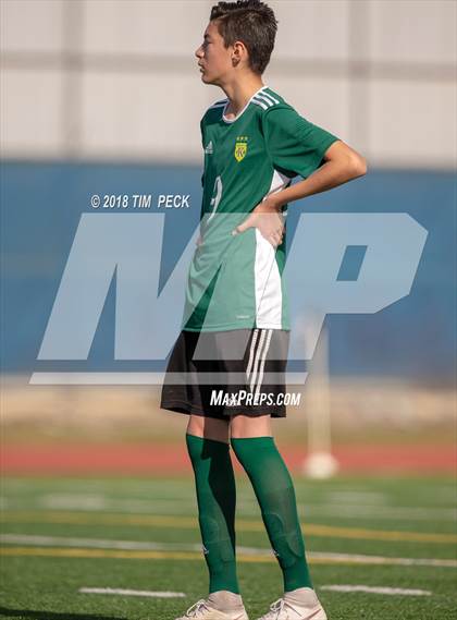 Thumbnail 3 in Kennedy vs. Redondo Union photogallery.