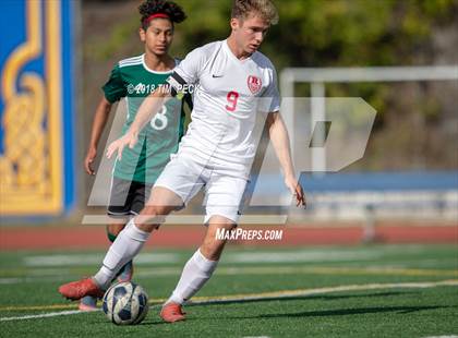 Thumbnail 2 in Kennedy vs. Redondo Union photogallery.
