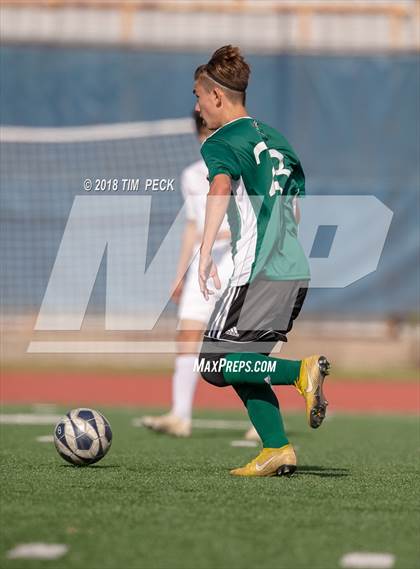 Thumbnail 1 in Kennedy vs. Redondo Union photogallery.