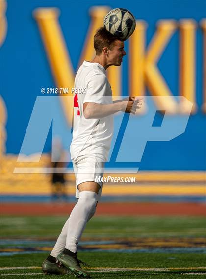 Thumbnail 3 in Kennedy vs. Redondo Union photogallery.