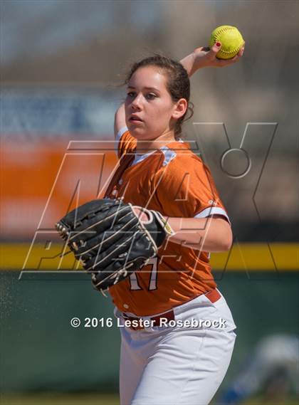 Thumbnail 2 in JV: MacArthur vs Madison JV photogallery.