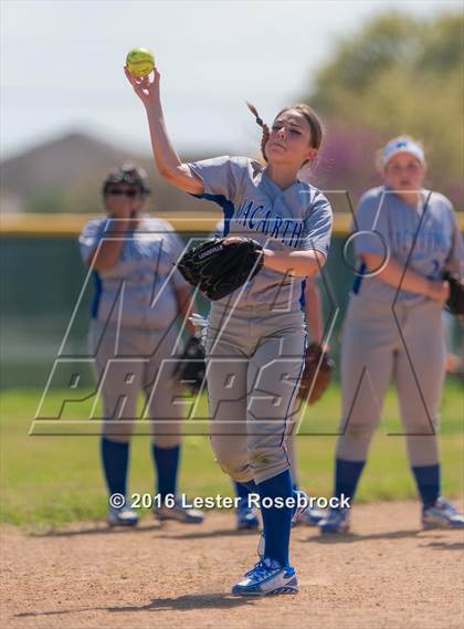 Thumbnail 2 in JV: MacArthur vs Madison JV photogallery.