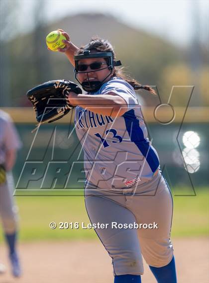 Thumbnail 3 in JV: MacArthur vs Madison JV photogallery.