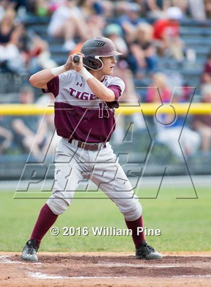 Thumbnail 1 in Corning-Painted Post vs Kingston (NYSPHSAA Class AA Regional Semifinal) photogallery.