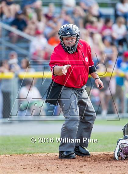 Thumbnail 1 in Corning-Painted Post vs Kingston (NYSPHSAA Class AA Regional Semifinal) photogallery.