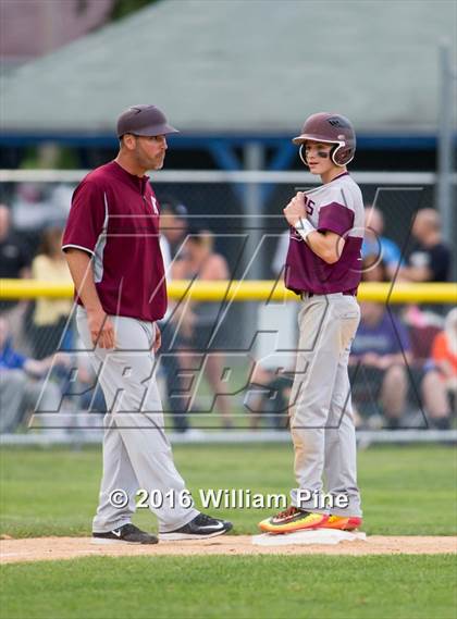 Thumbnail 3 in Corning-Painted Post vs Kingston (NYSPHSAA Class AA Regional Semifinal) photogallery.