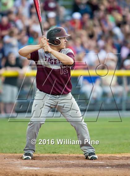 Thumbnail 2 in Corning-Painted Post vs Kingston (NYSPHSAA Class AA Regional Semifinal) photogallery.